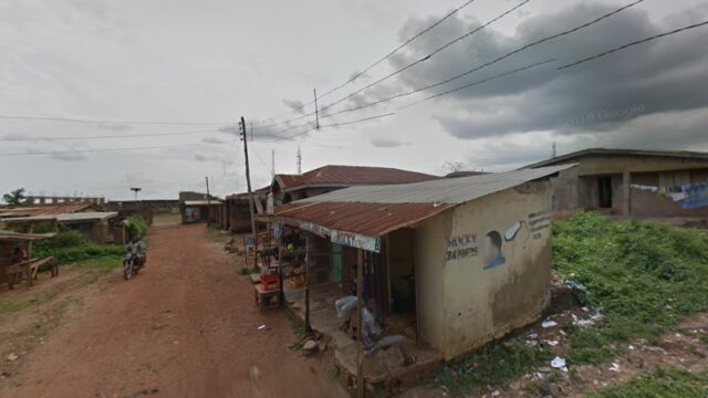thumbnail-8992.jpg
