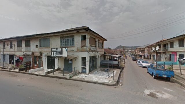 thumbnail-9160.jpg