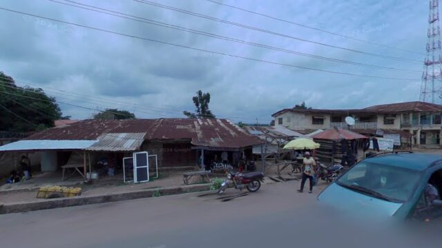 thumbnail-9221.jpg