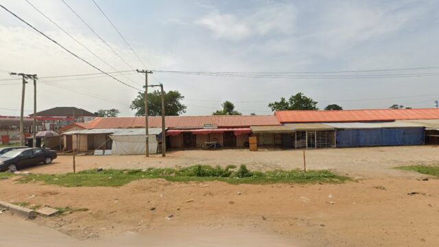 thumbnail-9224.jpg