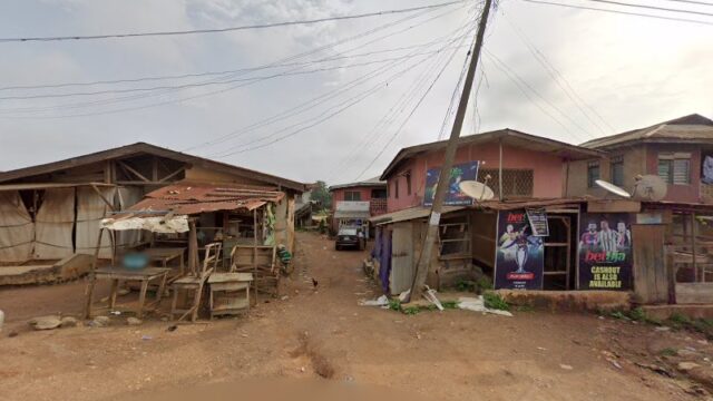 thumbnail-9318.jpg