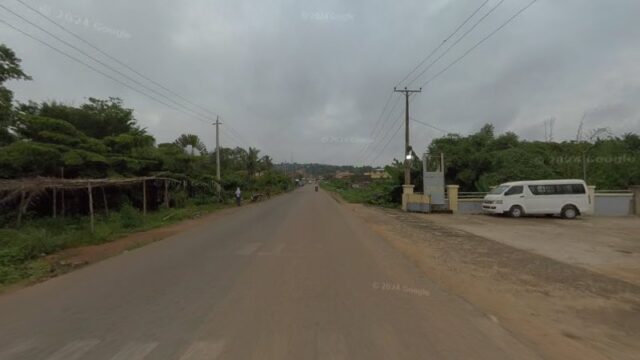 thumbnail-9338.jpg