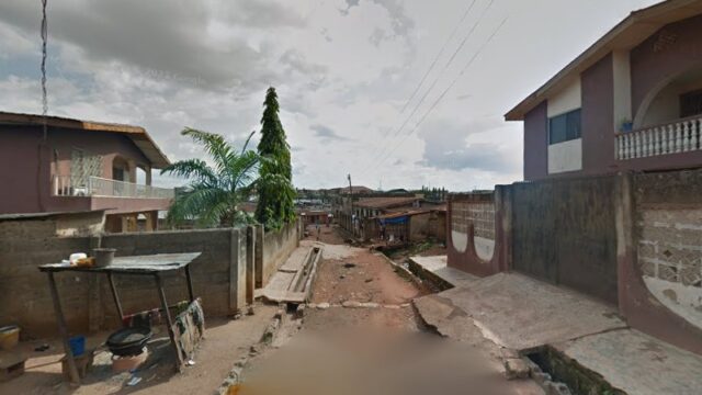 thumbnail-9345.jpg