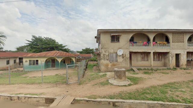 thumbnail-9375.jpg
