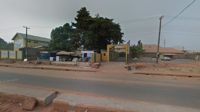 thumbnail-9399.jpg