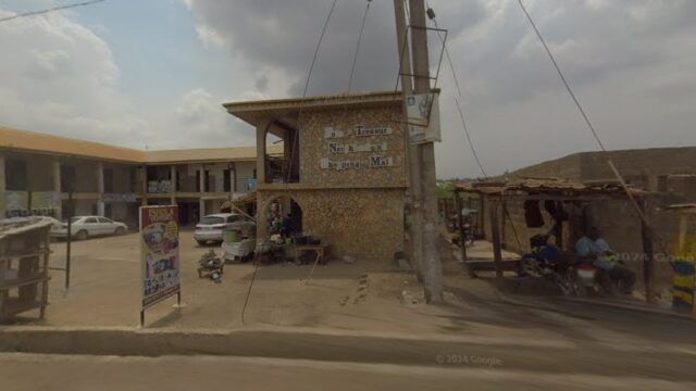 thumbnail-9639.jpg