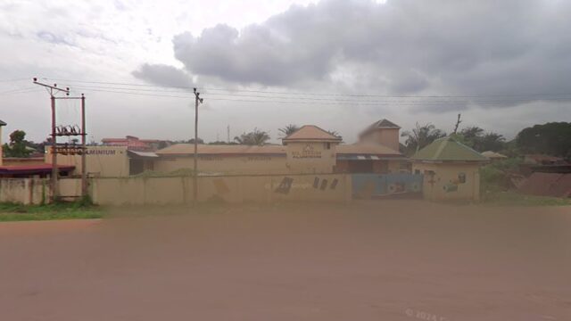 thumbnail-9681.jpg