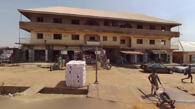 thumbnail-9722.jpg