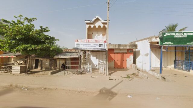 thumbnail-9750.jpg