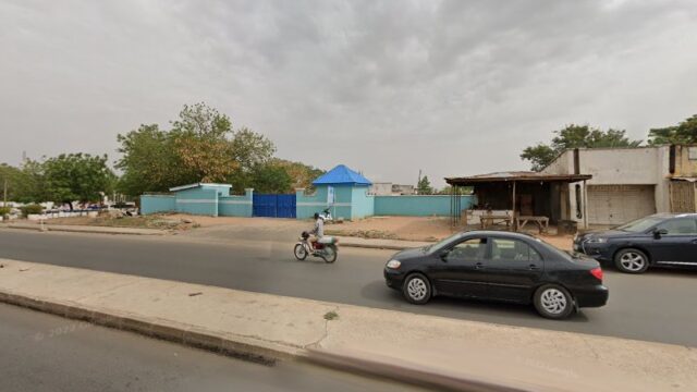 thumbnail-9758.jpg